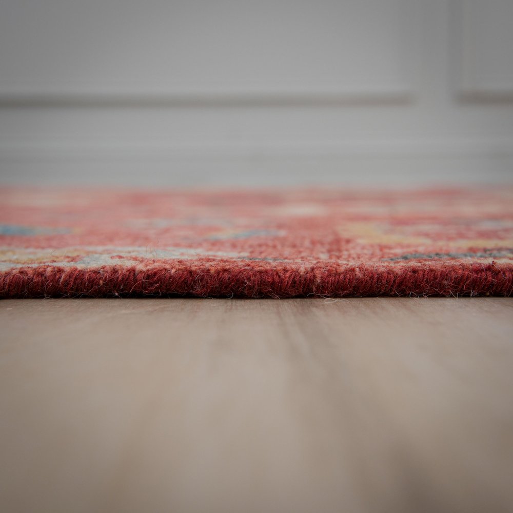 8' x 10' Cut Pile Hand Knotted Rug. Picture 4
