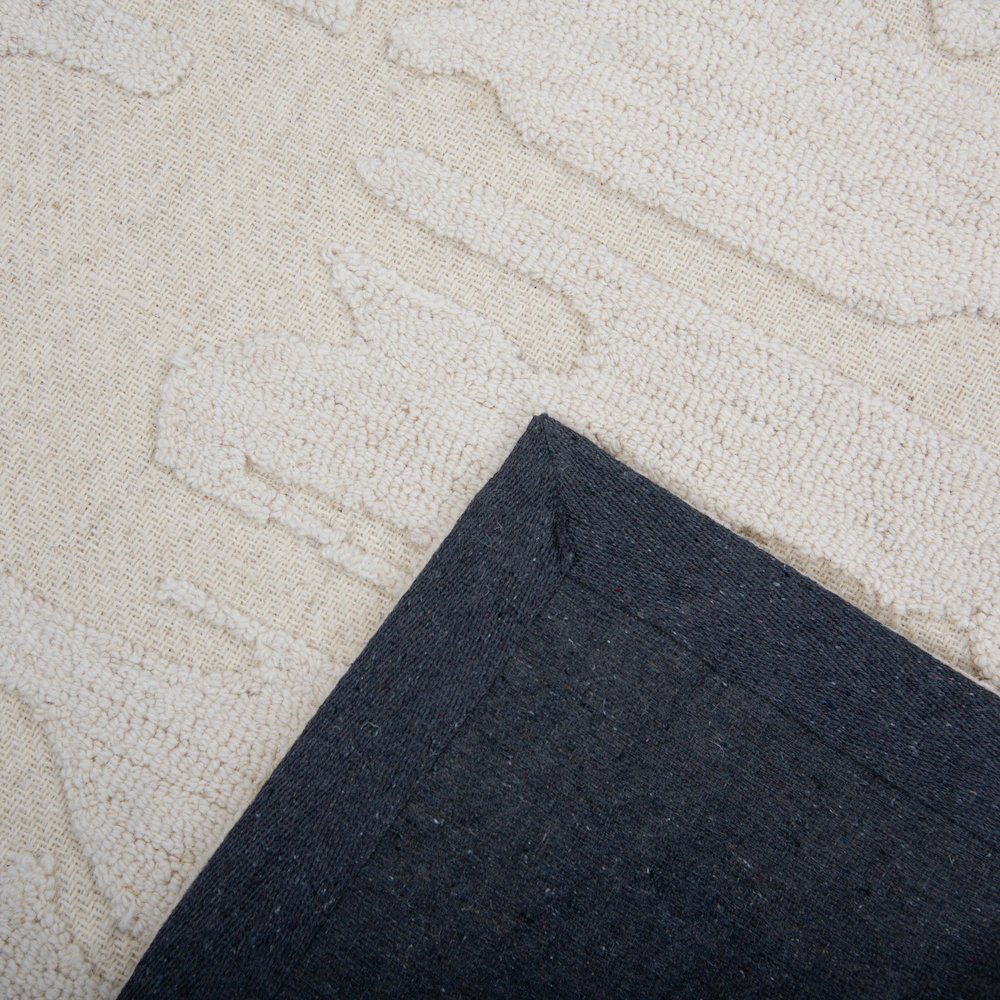 8' x 10' Hand-Tufted Rectangle Rug. Picture 2