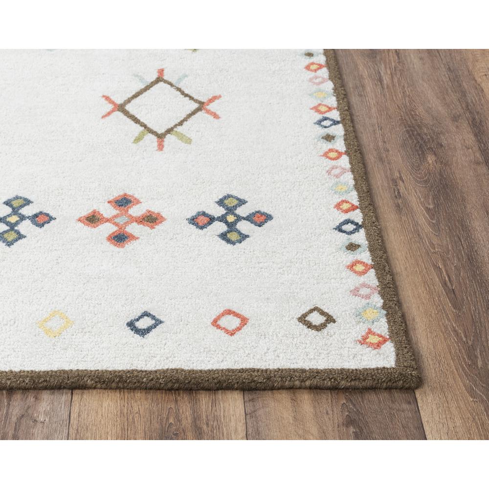 8' x 10' Hand-Tufted Rectangle Rug. Picture 1