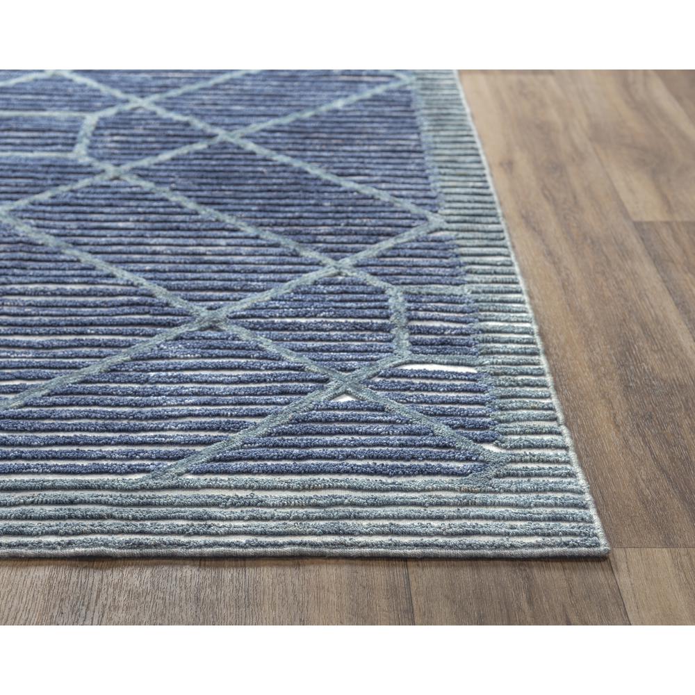 8' x 10' Hand-Tufted Rectangle Rug. Picture 1