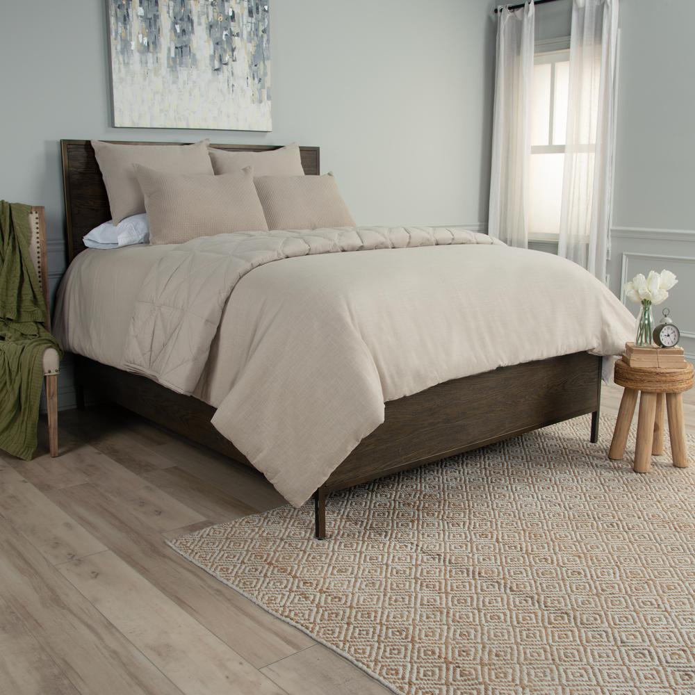 106"X96" King Comforter /Duvet. Picture 7