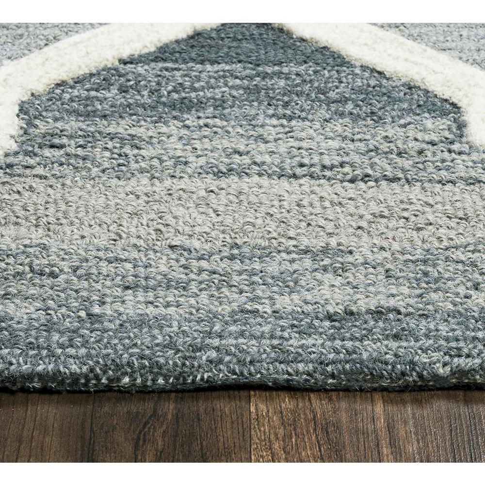 8' x 10' Hand-Tufted Rectangle Rug. Picture 12