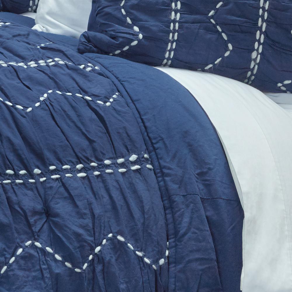 Rizzy Home 20" x 26" Standard Sham- BQ4171. Picture 7