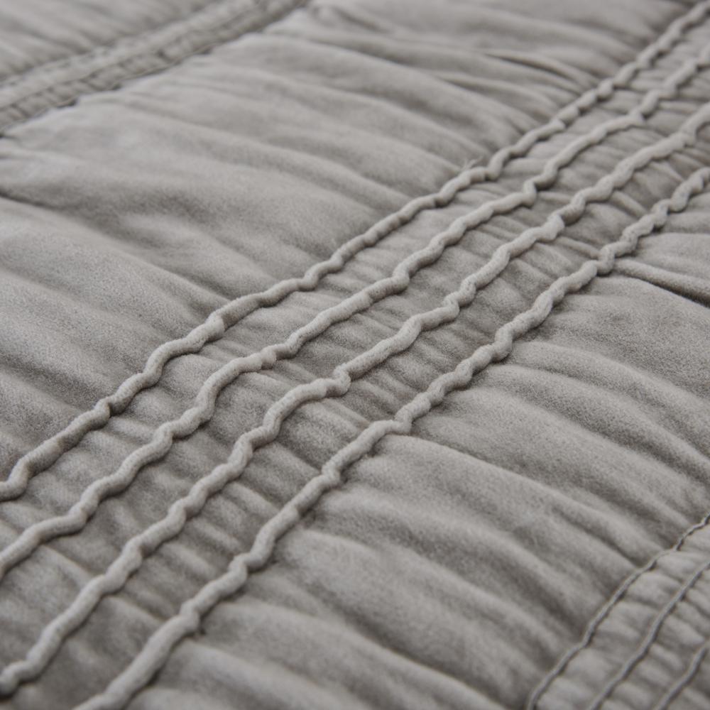 Rizzy Home 20" x 26" Standard Sham- BQ4172. Picture 10