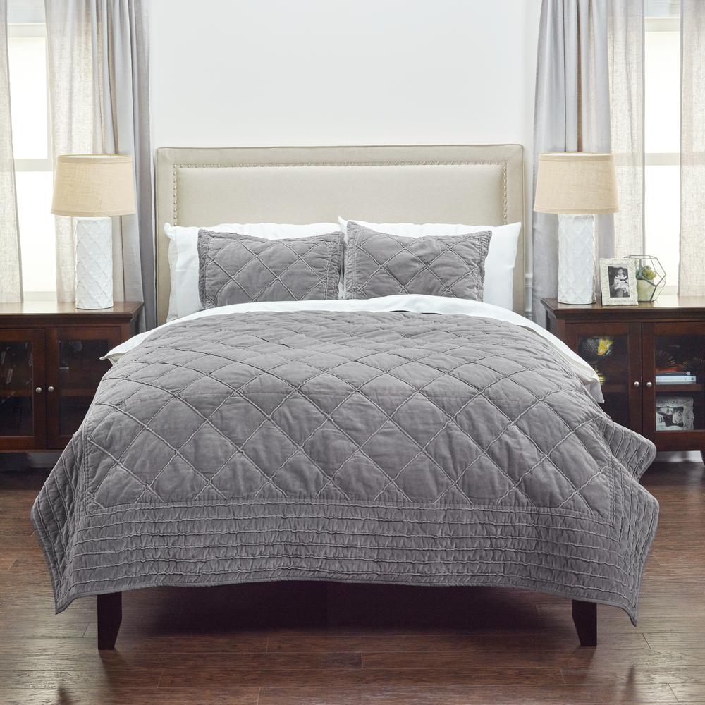 Rizzy Home 20" x 26" Standard Sham- BQ4192. Picture 2