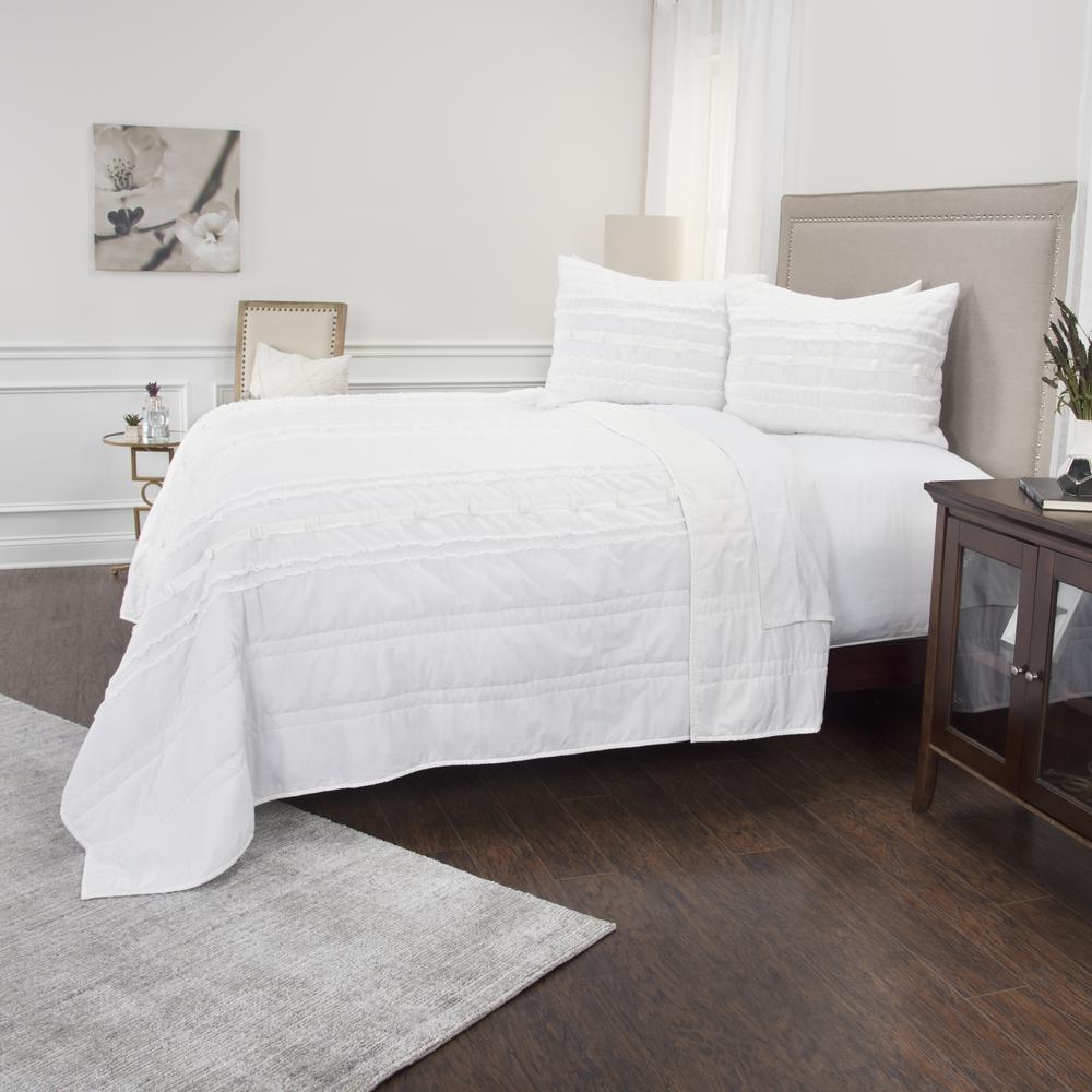 Rizzy Home 20" x 26" Standard Sham- BQ4438. Picture 3