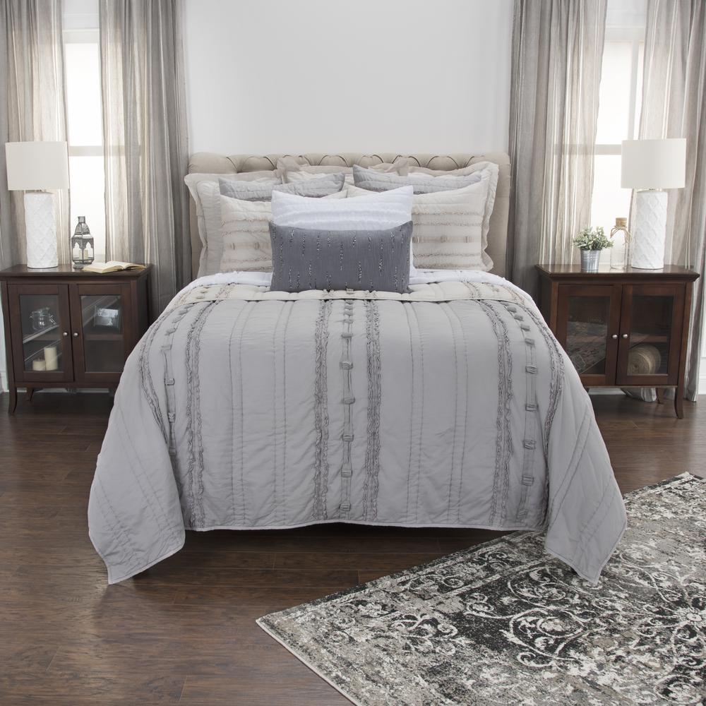 Rizzy Home 20" x 26" Standard Sham- BQ4438. Picture 9