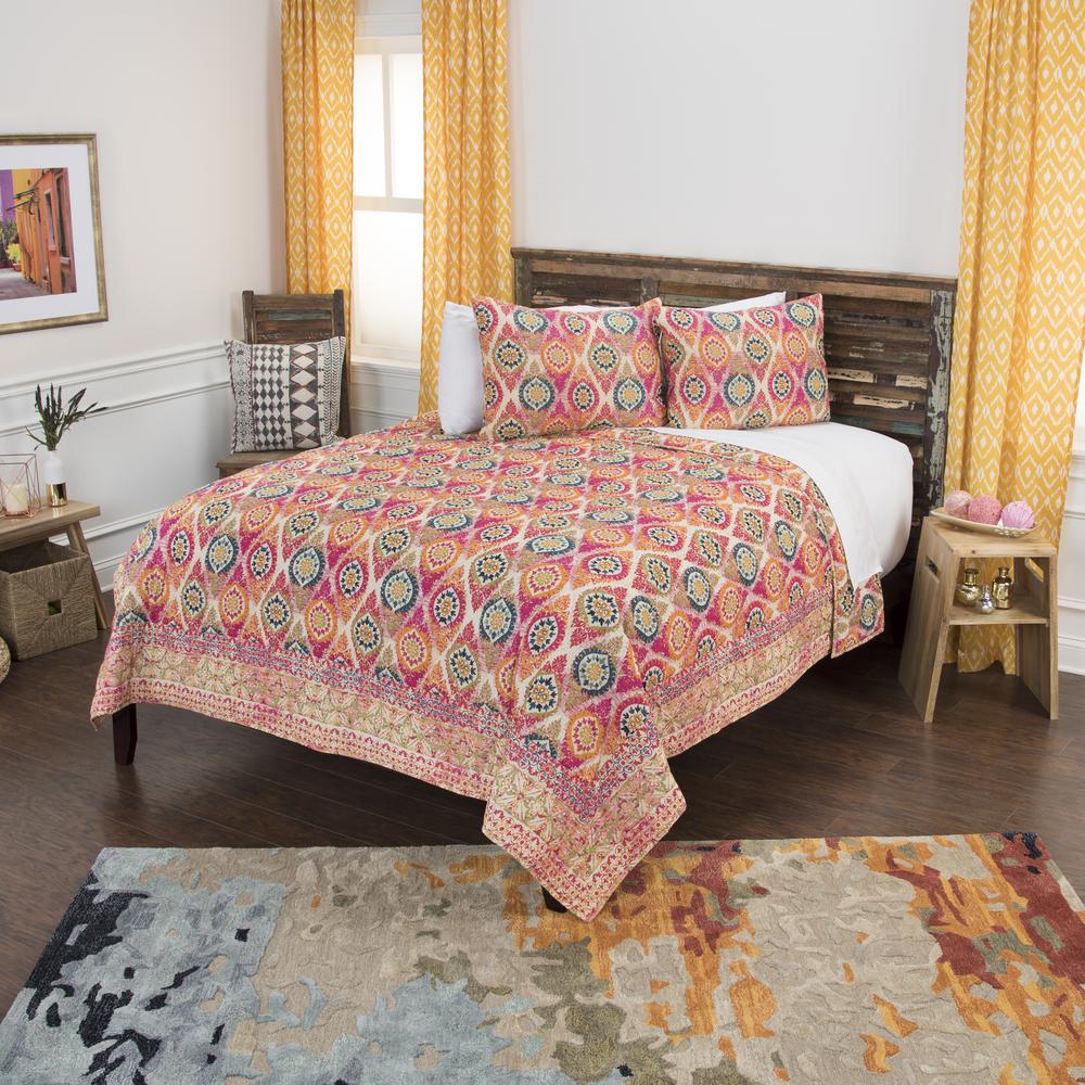 Rizzy Home 70" x 86" Quilt- BQ4505. Picture 1