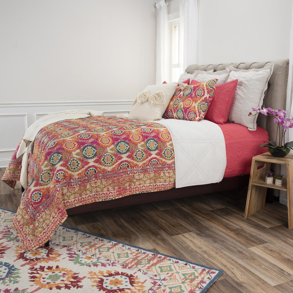 Rizzy Home 70" x 86" Quilt- BQ4505. Picture 5