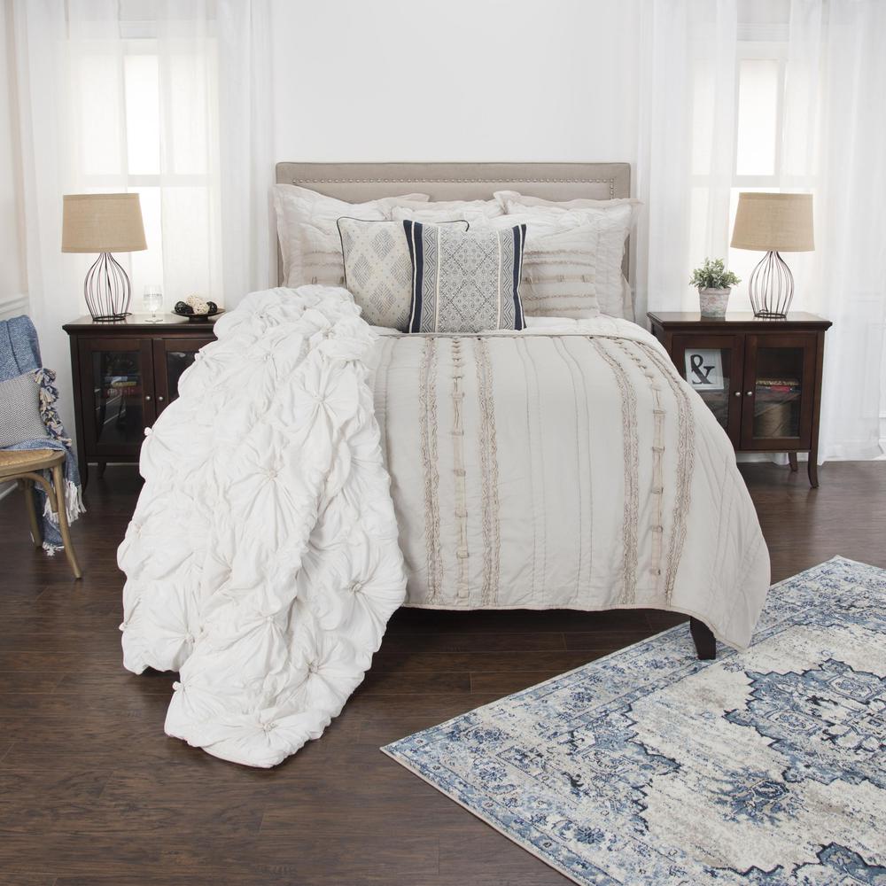 20" x 36" King Sham. Picture 5