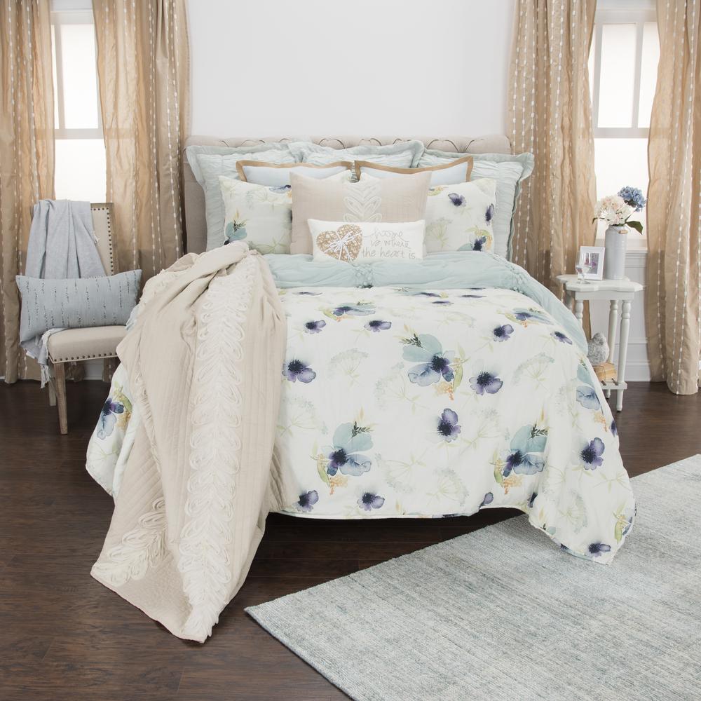 Rizzy Home 70" x 86" Quilt- BQ4587. Picture 4