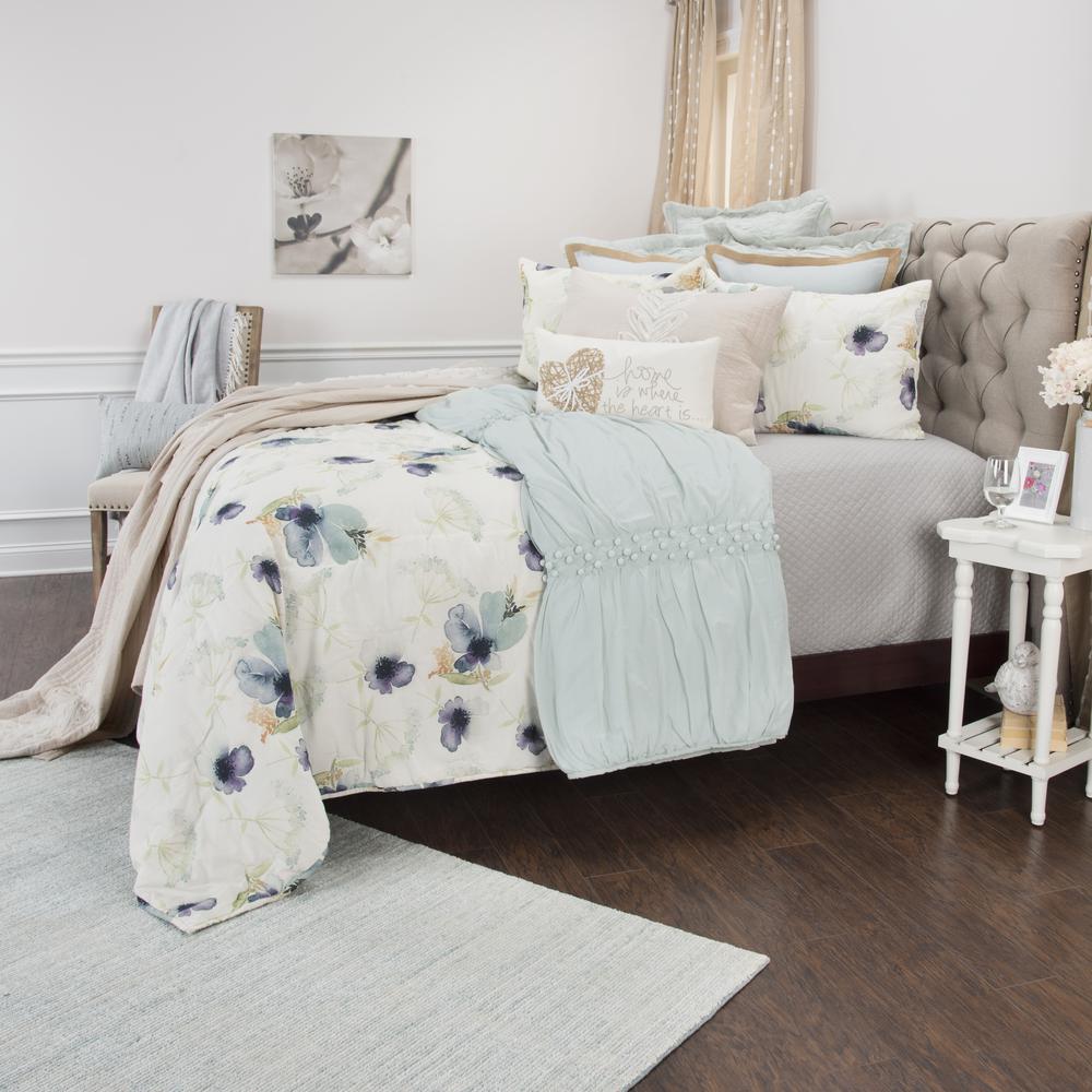 Rizzy Home 70" x 86" Quilt- BQ4587. Picture 5