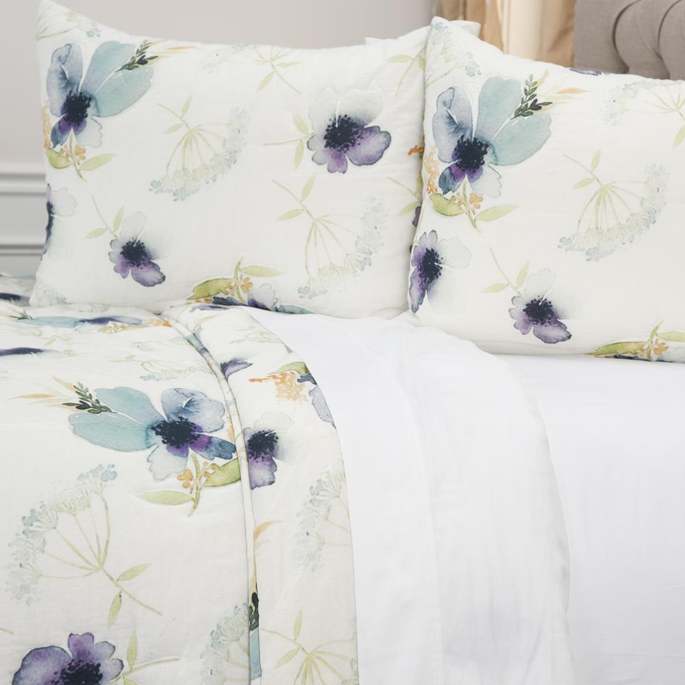 Rizzy Home 70" x 86" Quilt- BQ4587. Picture 6