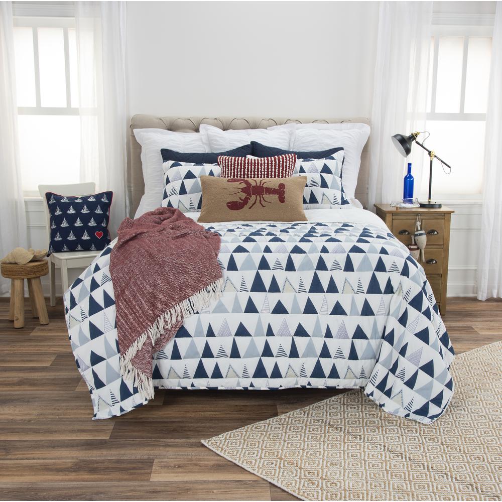 Rizzy Home 70" x 86" Quilt- BQ4593. Picture 4