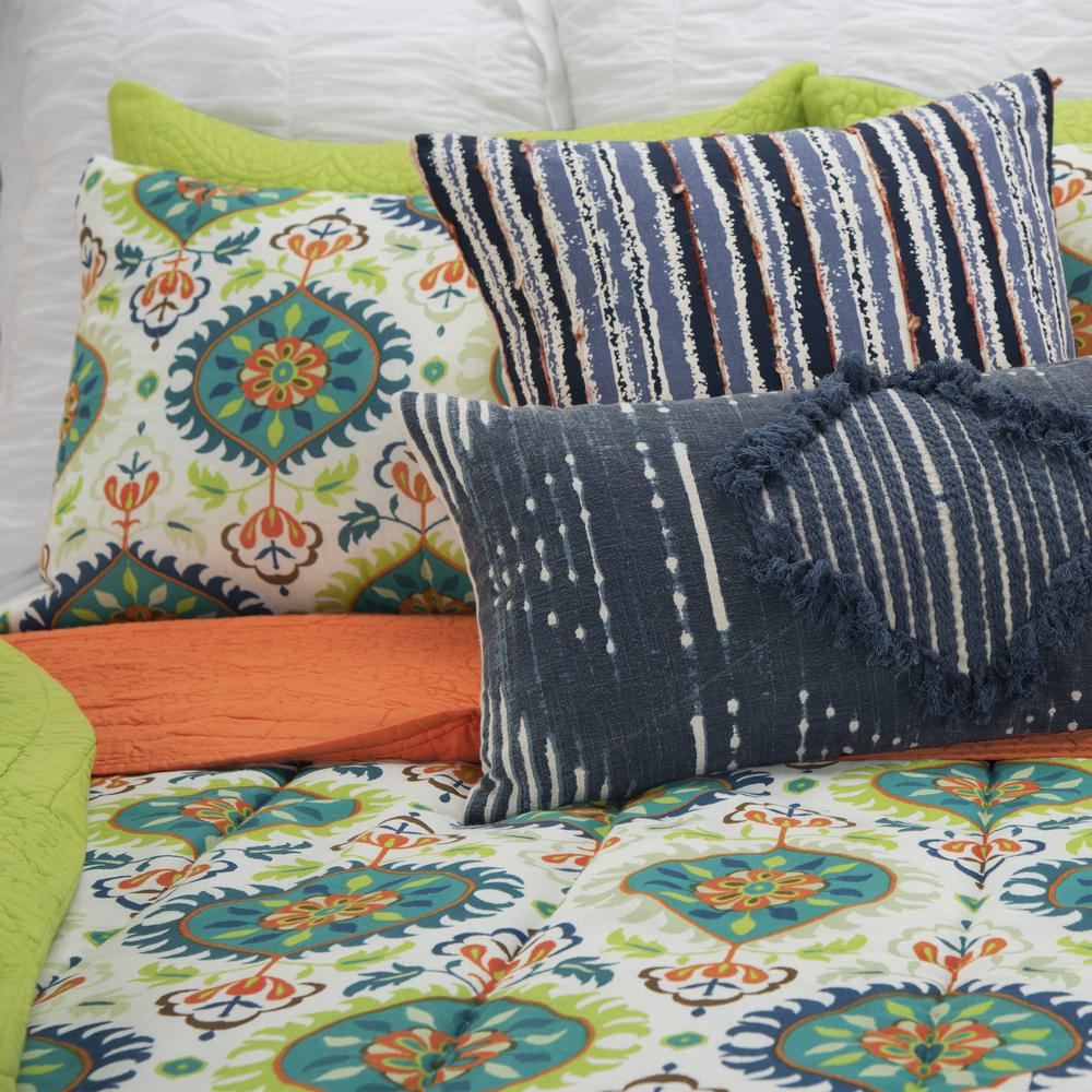 Rizzy Home 70" x 86" Quilt- BQ4619. Picture 7