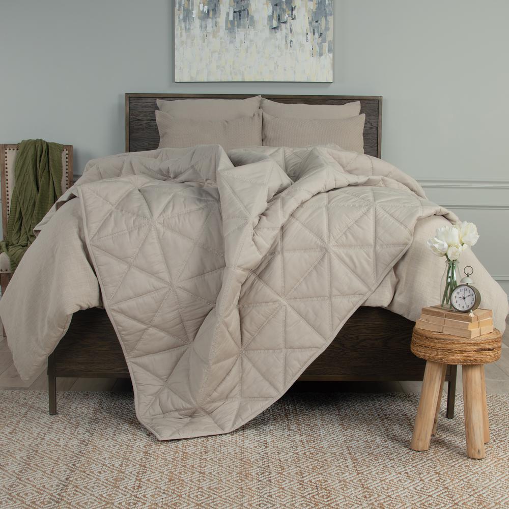 106"X96" King Quilt. Picture 6