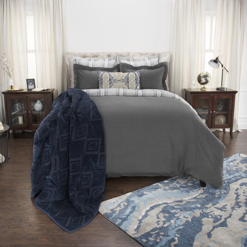 Rizzy Home 20" x 26" Standard Sham- BT1726. Picture 5