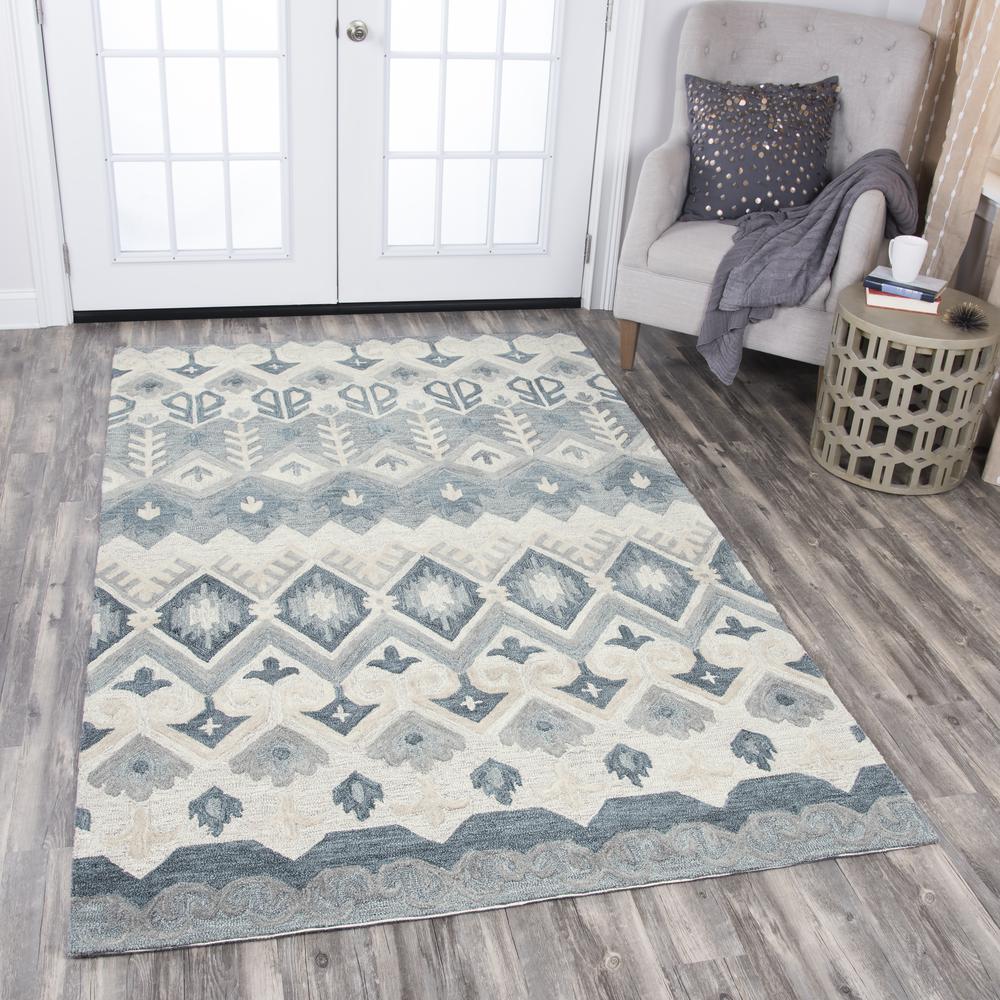 9' x 12' Hand-Tufted Rectangle Rug. Picture 7