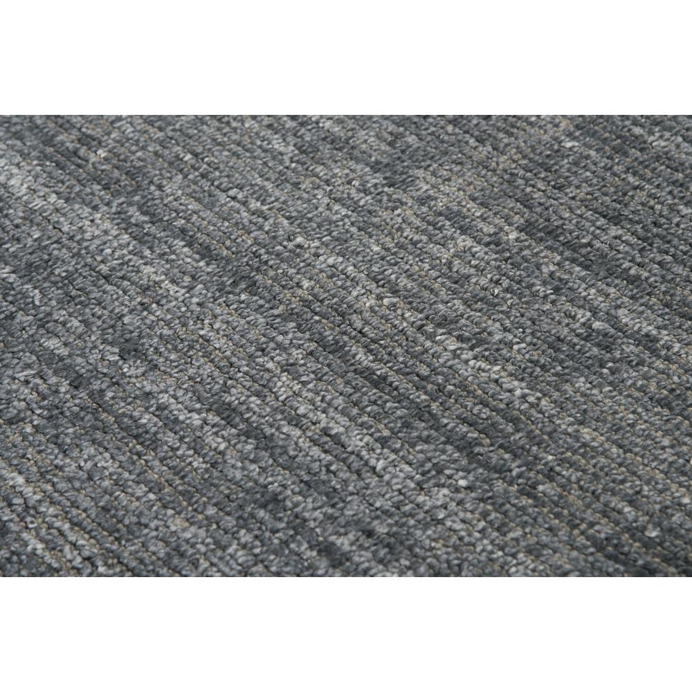 8' x 10' Hand-Loomed Rectangle Rug. Picture 5