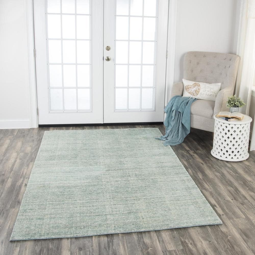 8' x 10' Hand-Loomed Rectangle Rug. Picture 2