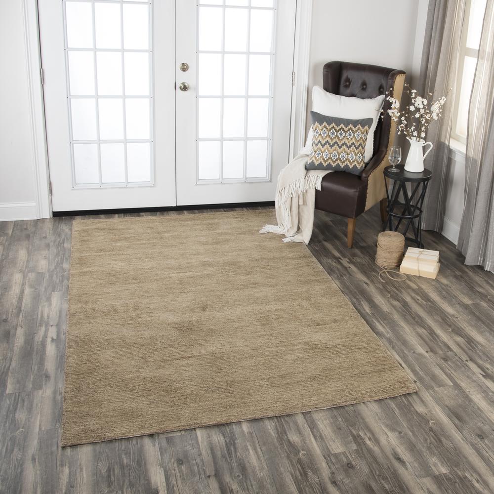 9' x 12' Hand-Tufted Rectangle Rug. Picture 6