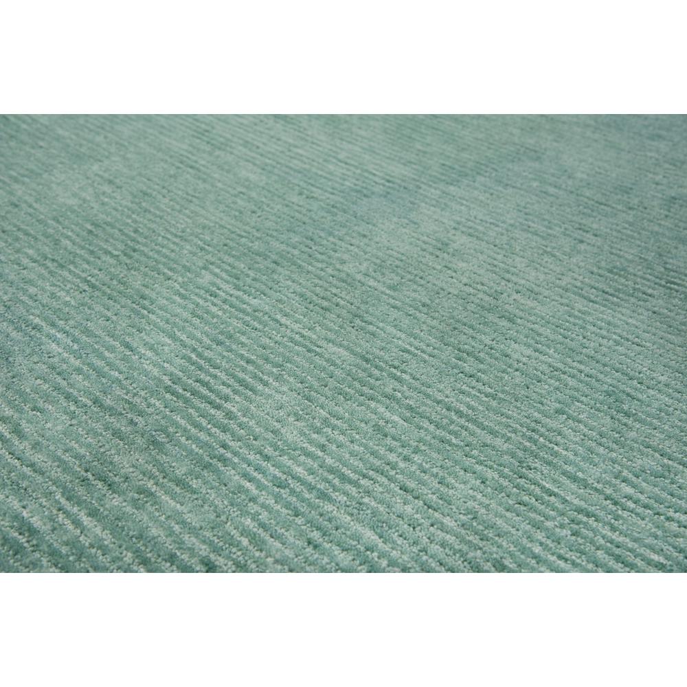 8' x 10' Hand-Tufted Rectangle Rug. Picture 4