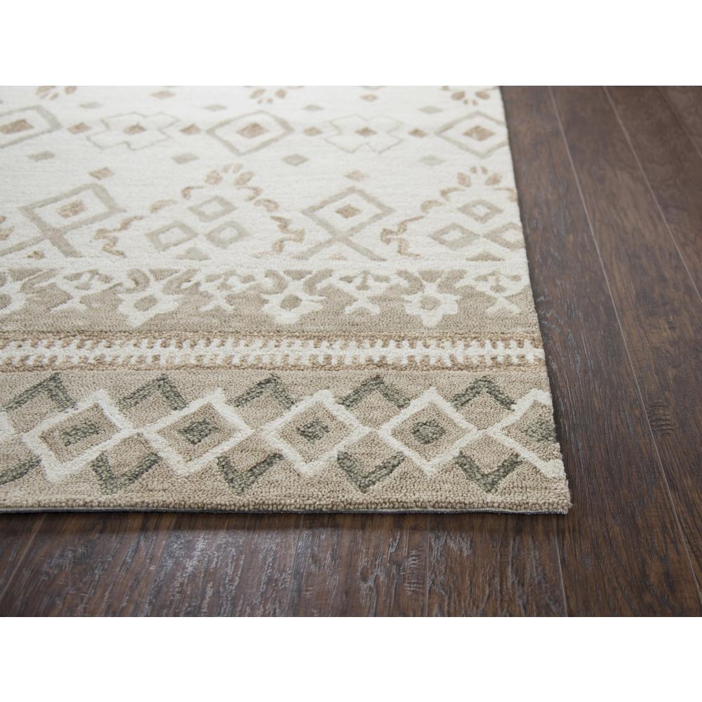 2' x 8' Hand-Tufted Rectangle Runner. Picture 3