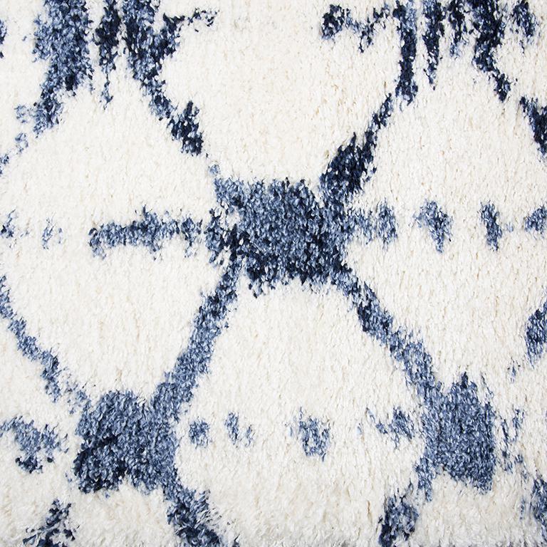 5' x 7" Machine-Made Rectangle Rug. Picture 7