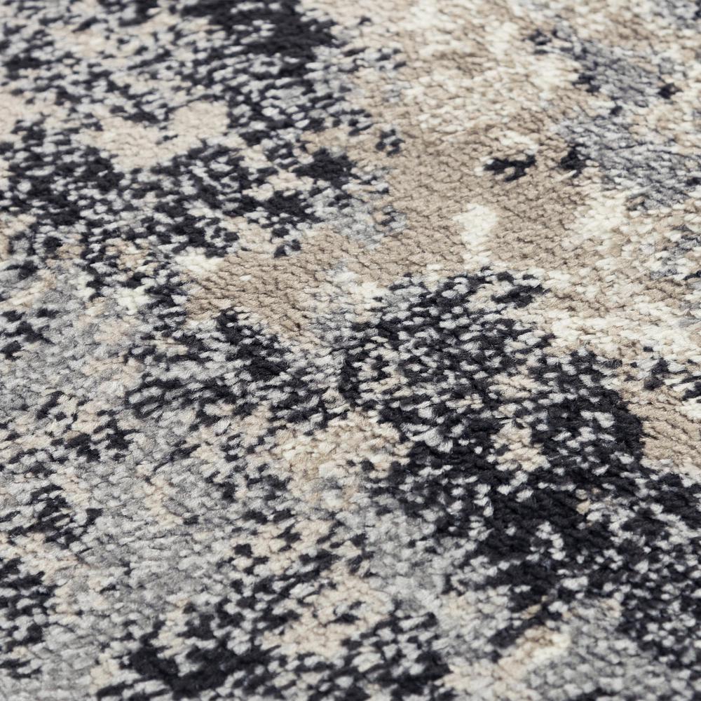 5' x 7" Machine-Made Rectangle Rug. Picture 4