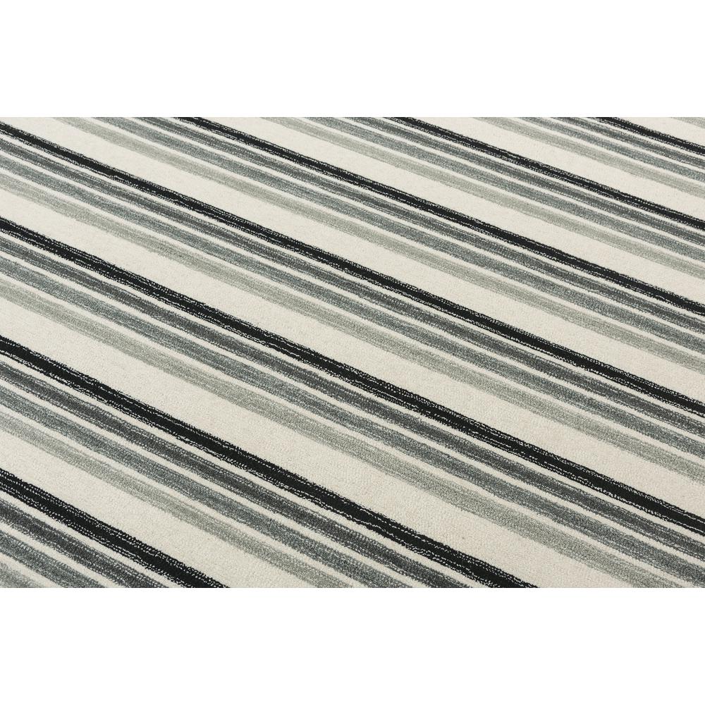 8' x 10' Hand-Tufted Rectangle Rug. Picture 8
