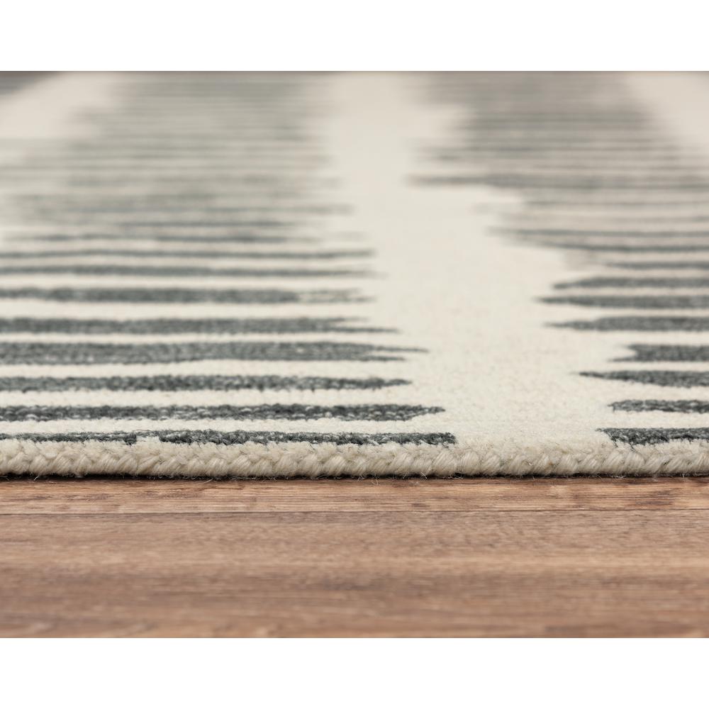 8' x 10' Hand-Tufted Rectangle Rug. Picture 10