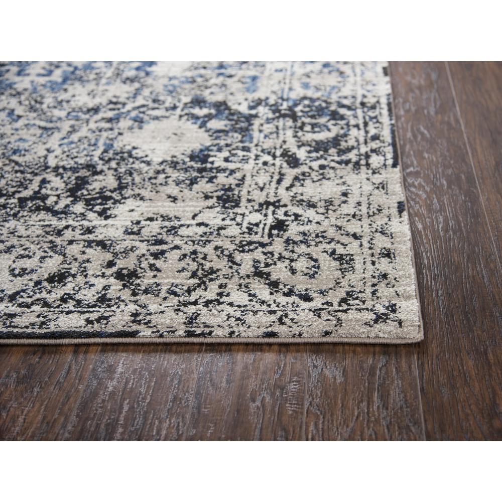 3' x 5' Machine-Made Rectangle Rug. Picture 3