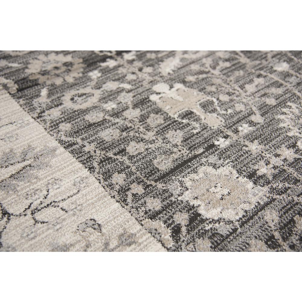 8' x 10' Machine-Made Rectangle Rug. Picture 3