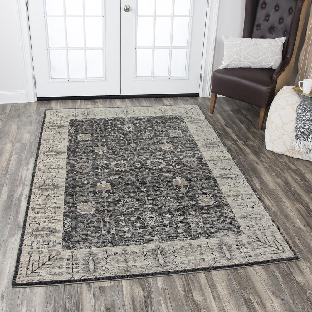8' x 10' Machine-Made Rectangle Rug. Picture 13