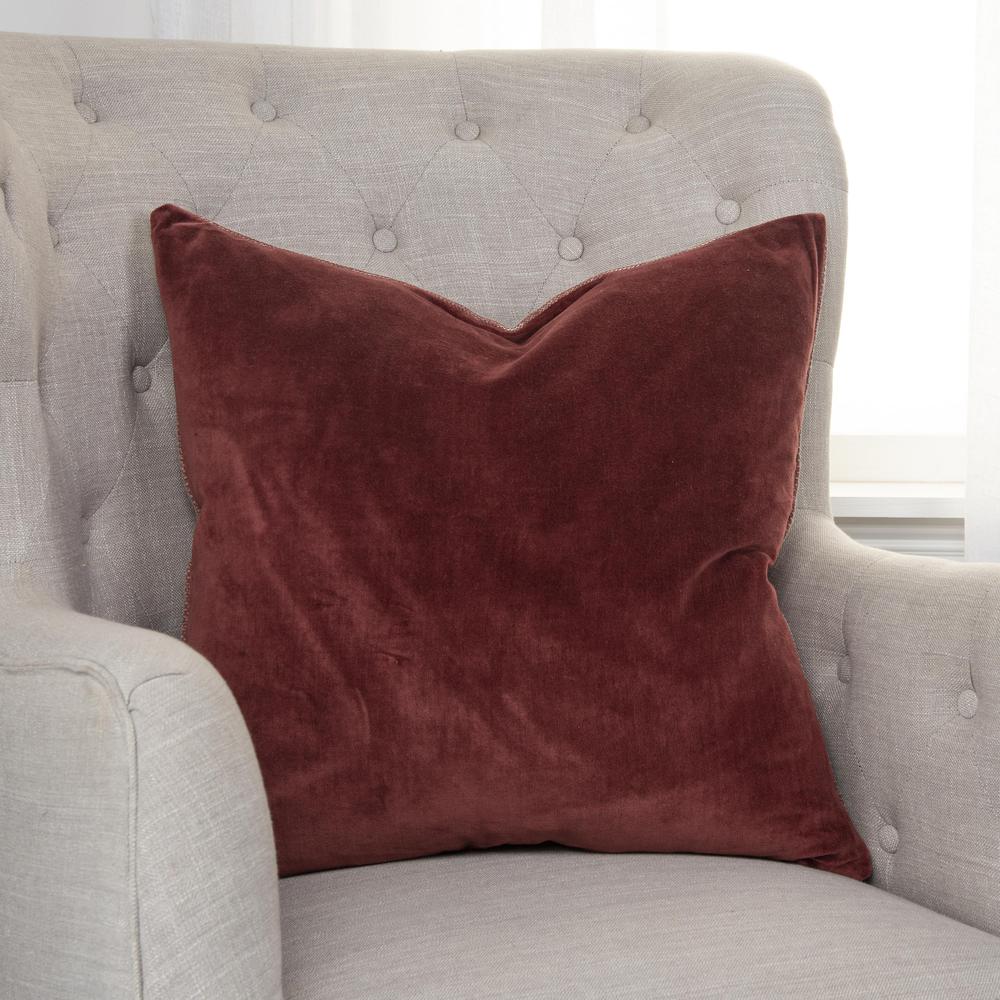 22" x 22" Down Filled Pillow. Picture 2