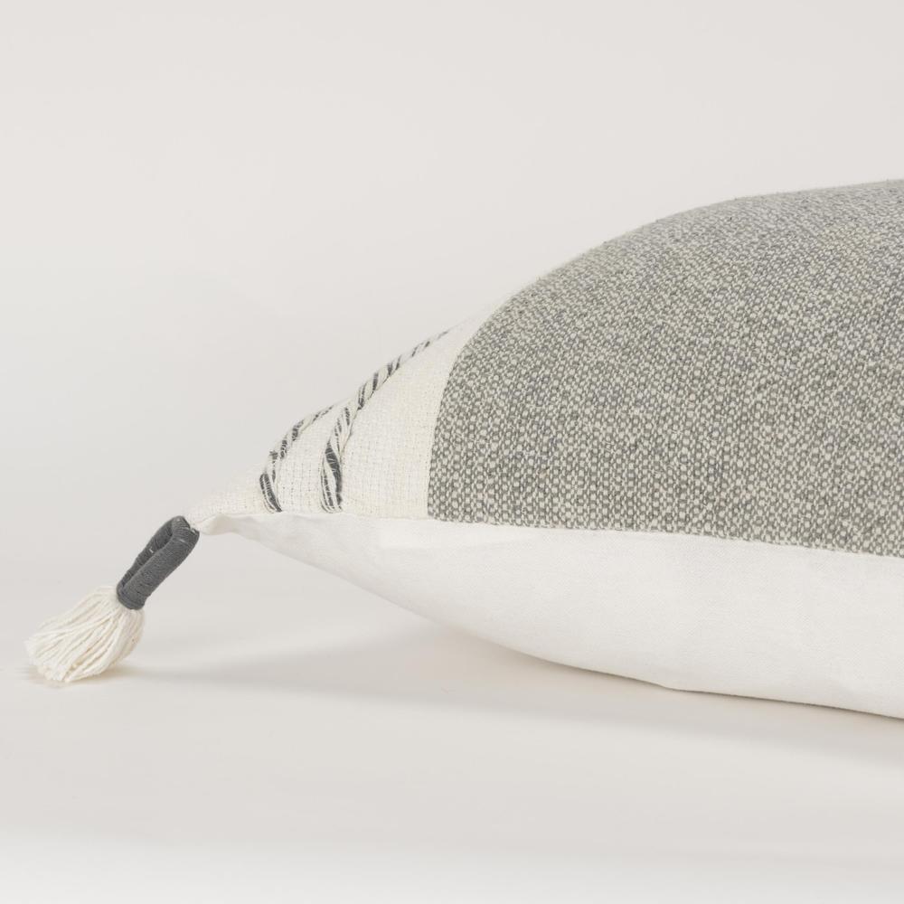 20" x 20" Down Filled Pillow. Picture 5
