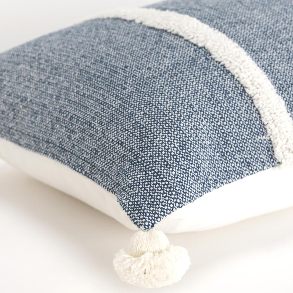 14" x 26" Pillow Cover. Picture 4