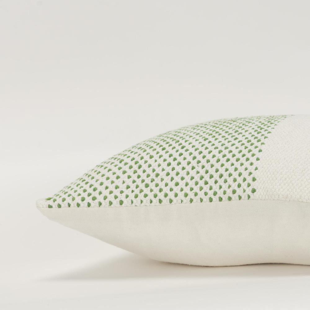 14"X20" 1 down filled pillow. Picture 5