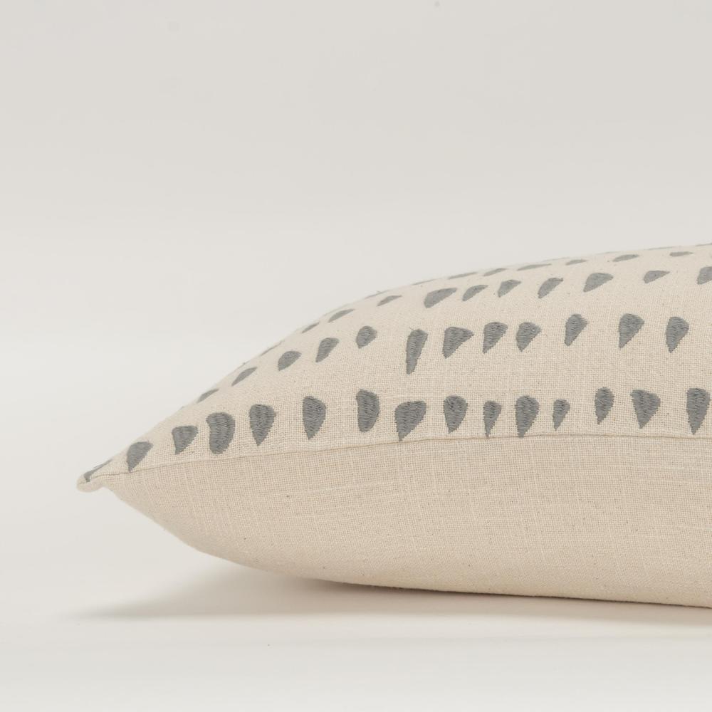 14"X26" 1 down filled pillow. Picture 5