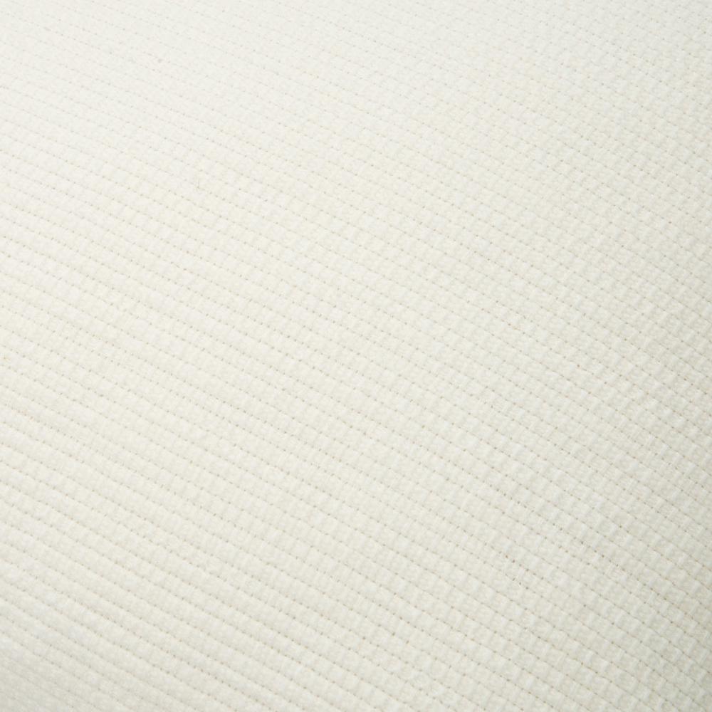 20"X20" INDOOR PILLOW. Picture 3