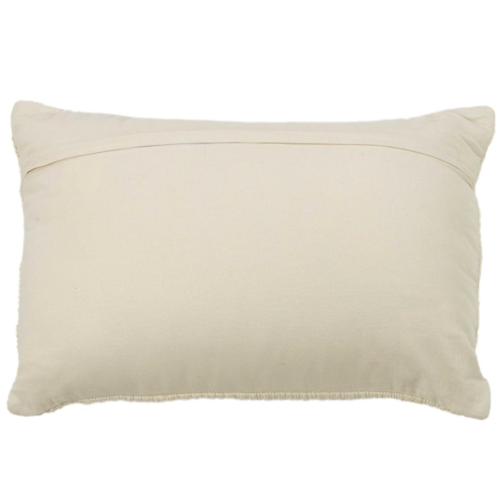 14"x20" INDOOR PILLOW. Picture 5
