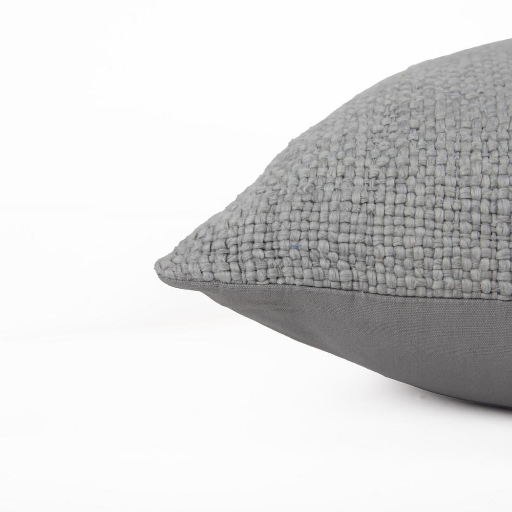 20"X20" INDOOR PILLOW. Picture 4