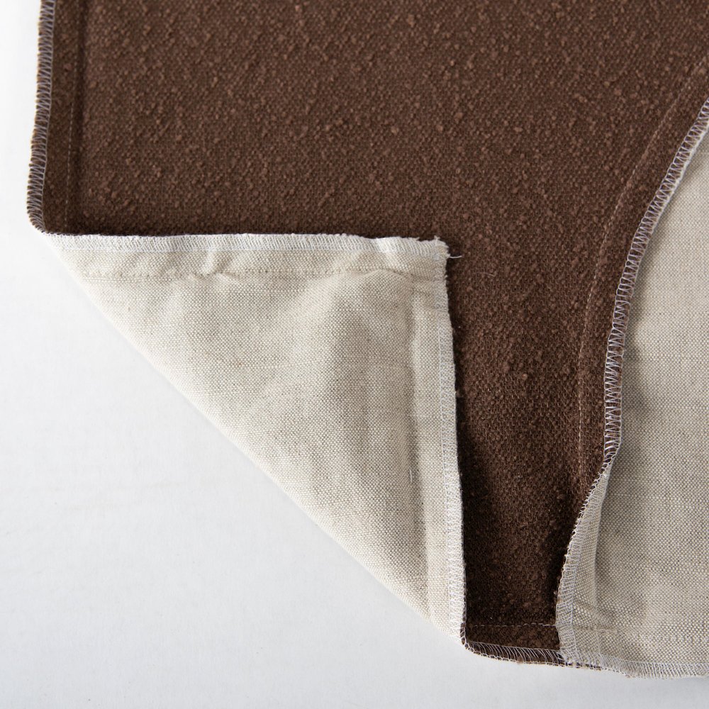 Transitional  22" x 22" Down Filled Pillow. Picture 5