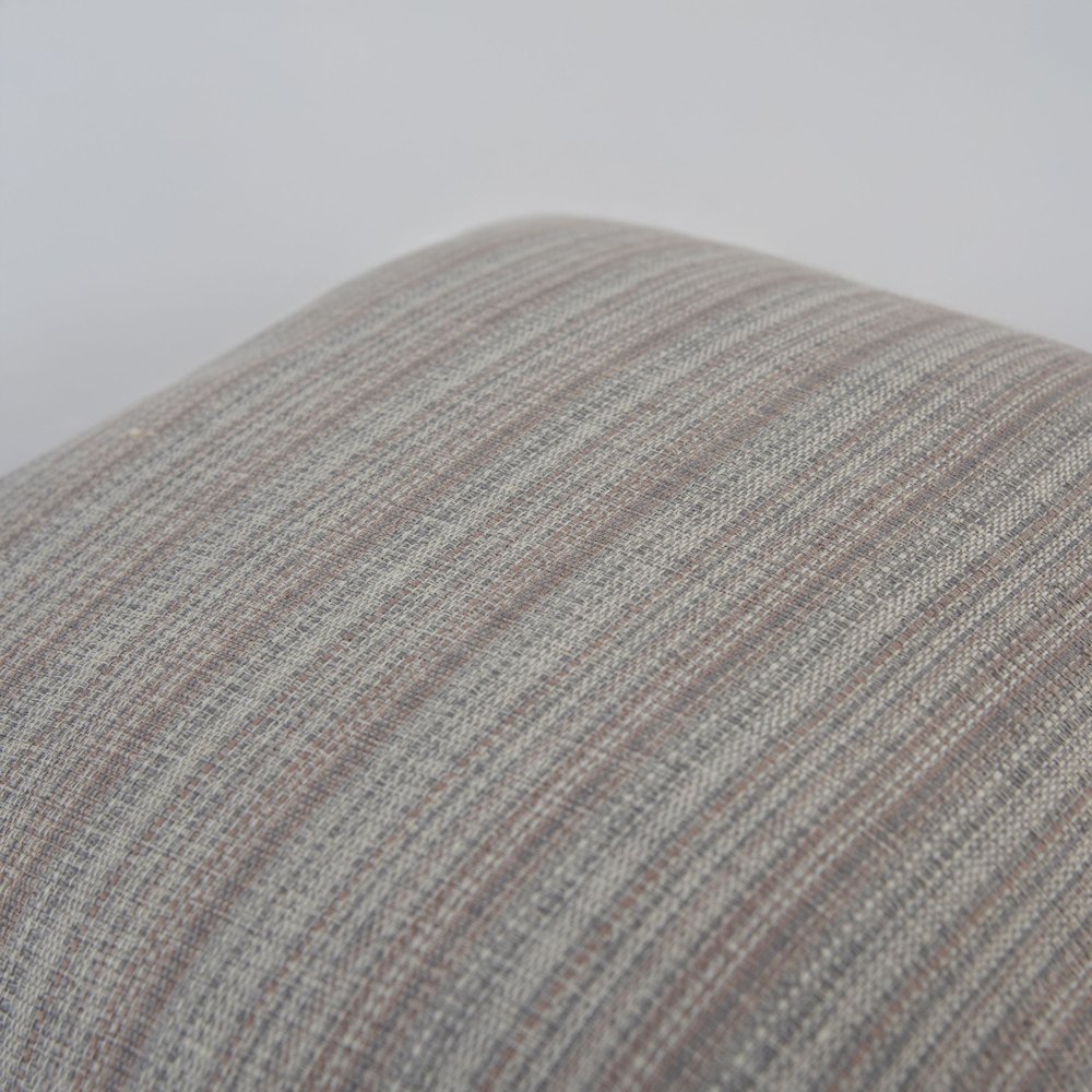 Transitional  22" x 22" Down Filled Pillow. Picture 3