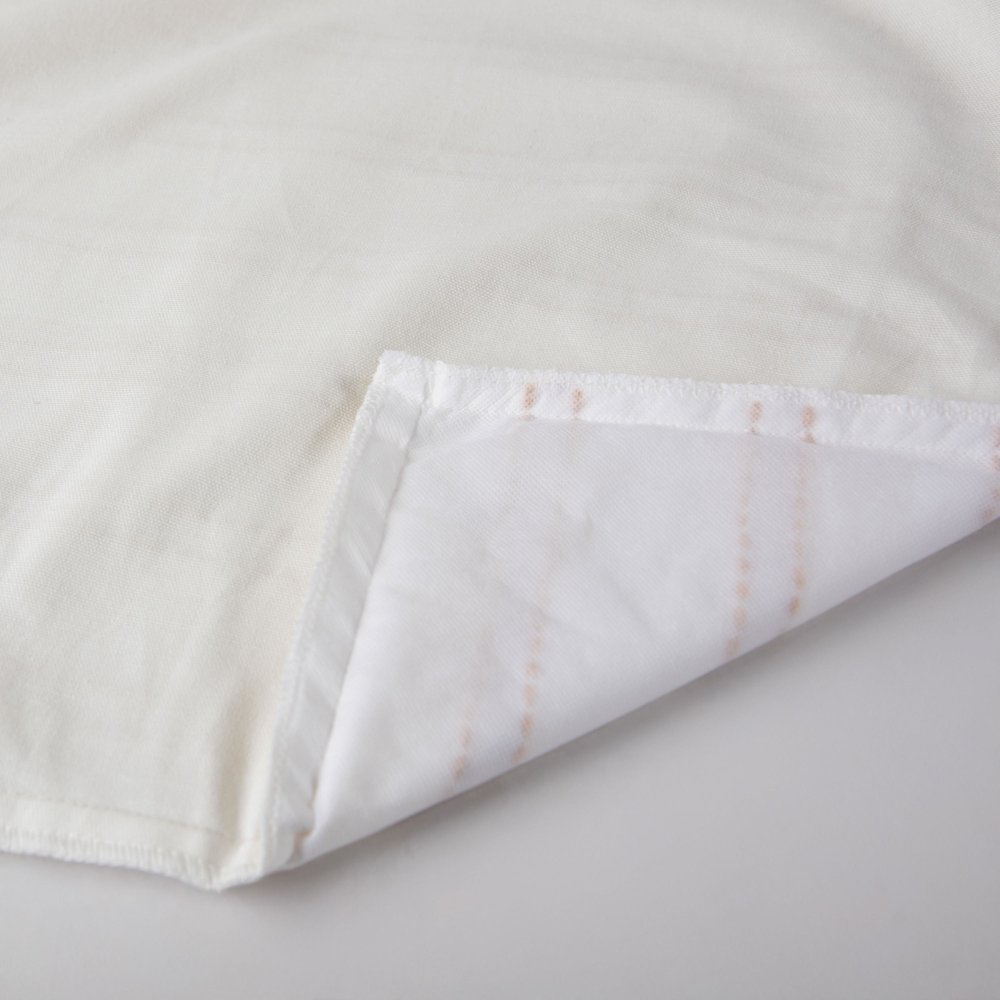Transitional  20" x 20" Down Filled Pillow. Picture 5