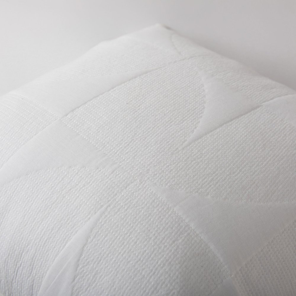 Traditional  18" x 18" Down Filled Pillow. Picture 2