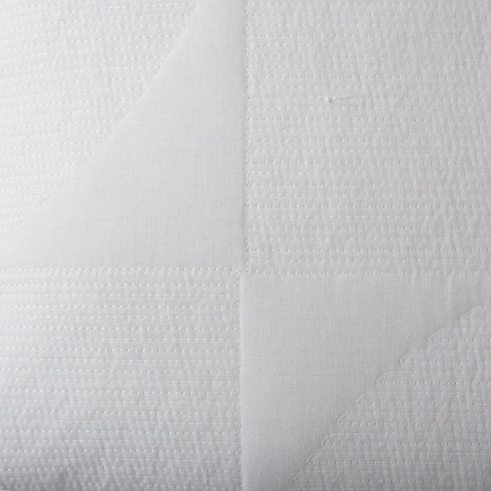 Traditional  18" x 18" Down Filled Pillow. Picture 3