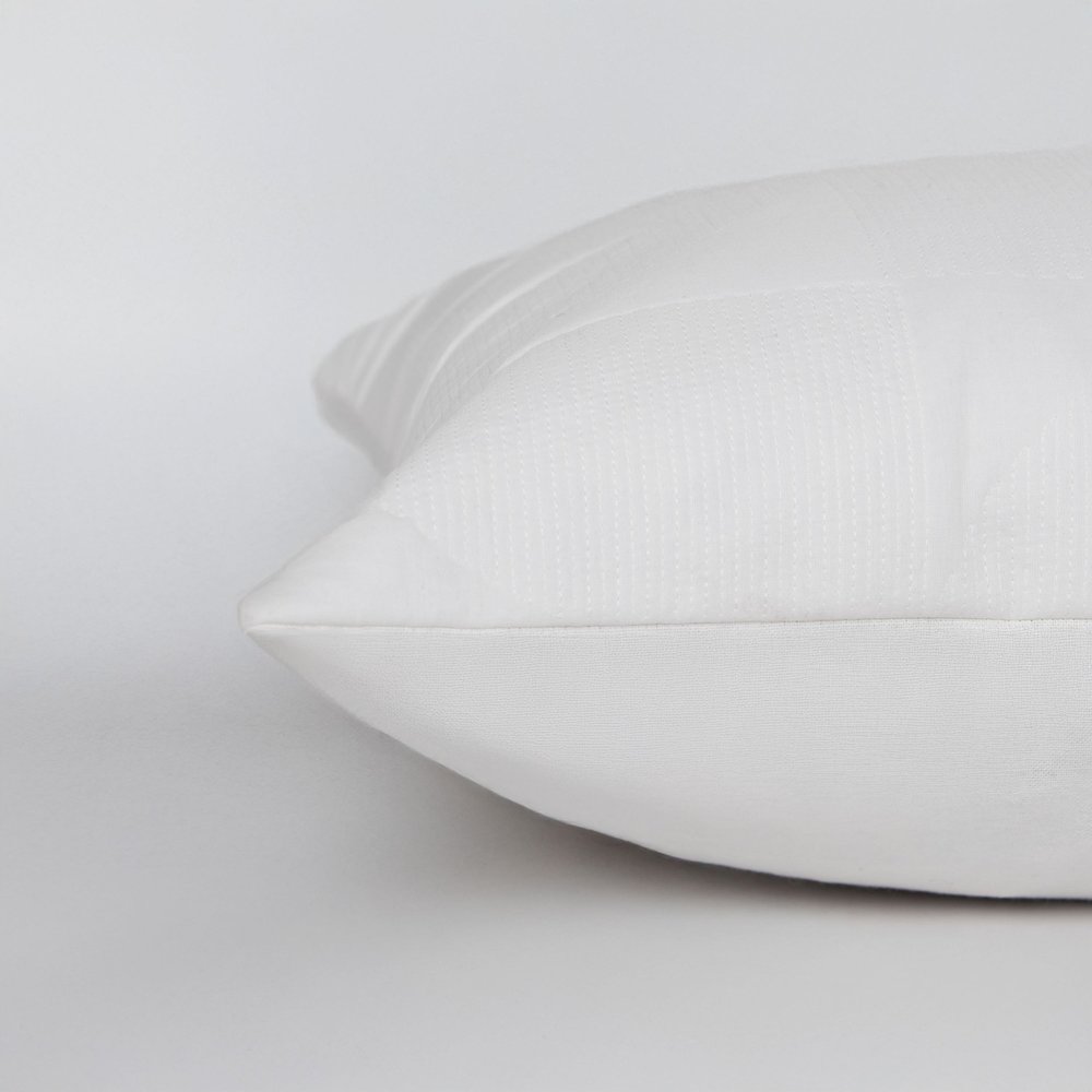 Traditional  18" x 18" Down Filled Pillow. Picture 5