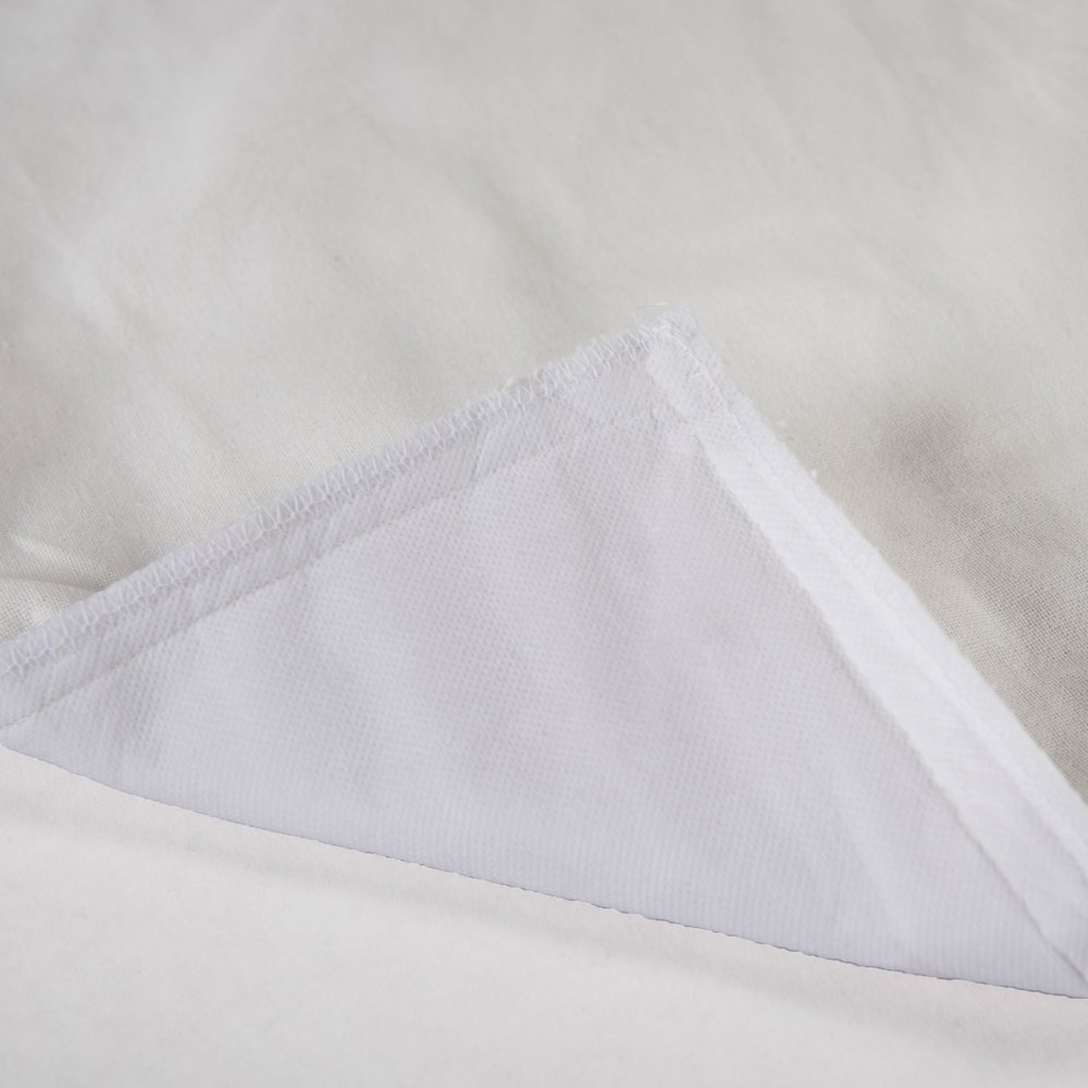 Transitional  20" x 20" Down Filled Pillow. Picture 5
