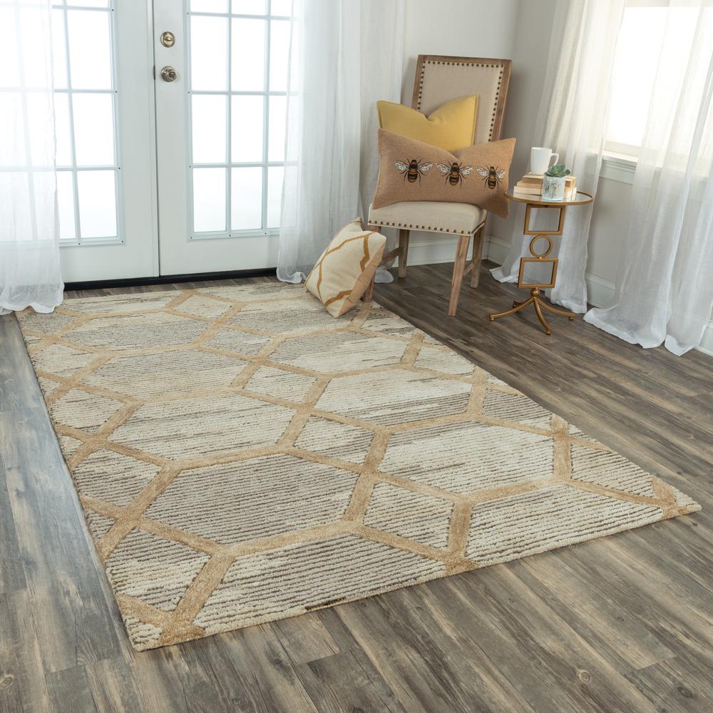5' x 8' Hand-Tufted Rectangle Rug. Picture 6